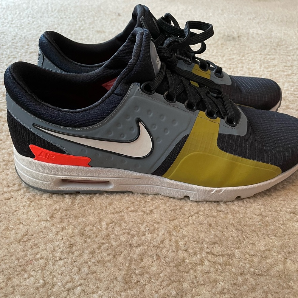 Womens Air Max